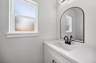 4357 Elmwood St, Houston, TX 77051 - Photo 9
