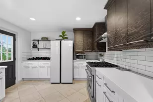 2522 Baycrest Dr, Houston, TX 77058 - Photo 11