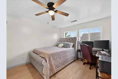 2522 Baycrest Drive, Houston, TX 77058 - Photo 23