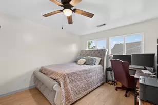 2522 Baycrest Dr, Houston, TX 77058 - Photo 23