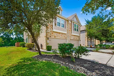 110 Cheswood Manor Drive, The Woodlands, TX 77382 - Photo 3