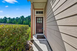 110 Cheswood Manor Drive, The Woodlands, TX 77382 - Photo 5