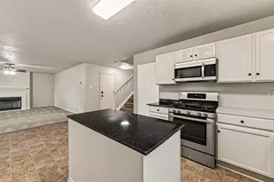 6631 Greenhouse Rd, Katy, TX 77449 - Photo 23