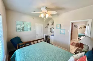 3174 Sea Castle Dr, Crystal Beach, TX 77650 - Photo 23