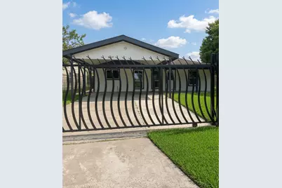 7347 Remegan Road, Houston, TX 77033 - Photo 37