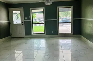7347 Remegan Rd, Houston, TX 77033 - Photo 5