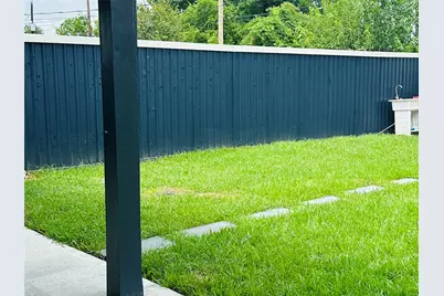 7347 Remegan Road, Houston, TX 77033 - Photo 35