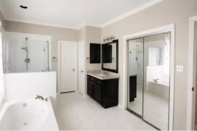 3906 Lakeridge Canyon Drive, Sugar Land, TX 77498 - Photo 13