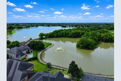 3906 Lakeridge Canyon Drive, Sugar Land, TX 77498 - Photo 31