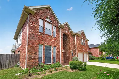 8811 Sun Haven Lane, Pearland, TX 77584 - Photo 3