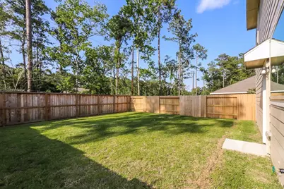 1934 Ballesteros Street, Crosby, TX 77532 - Photo 17