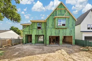 1335 Gardenia Dr, Houston, TX 77018 - Photo 1