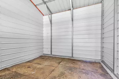17709 W Terrace Oaks Drive, Waller, TX 77484 - Photo 37