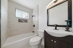 16918 Folsom Dr, Houston, TX 77049 - Photo 15