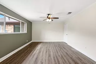 1824 Lazy Creek Ln, Pearland, TX 77581 - Photo 27
