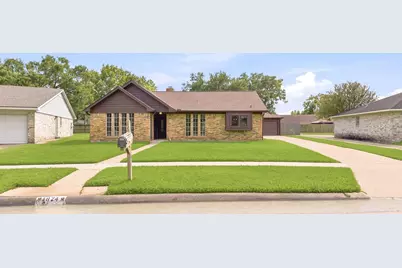 1824 Lazy Creek Lane, Pearland, TX 77581 - Photo 5