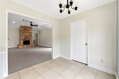 1824 Lazy Creek Lane, Pearland, TX 77581 - Photo 11