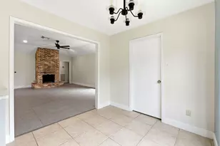 1824 Lazy Creek Ln, Pearland, TX 77581 - Photo 11