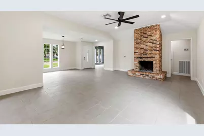 1824 Lazy Creek Lane, Pearland, TX 77581 - Photo 13