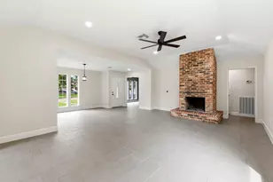 1824 Lazy Creek Ln, Pearland, TX 77581 - Photo 13