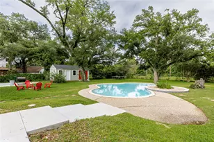 123 S Cedar St, Lake Jackson, TX 77566 - Photo 21