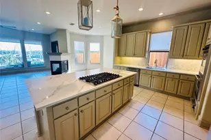 4 Mariners Ln, Kemah, TX 77565 - Photo 21