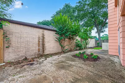 12510 Sungate Lane, Houston, TX 77071 - Photo 45