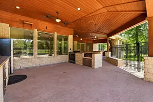 10965 Lake Forest Dr, Conroe, TX 77384 - Photo 45