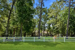 10965 Lake Forest Dr, Conroe, TX 77384 - Photo 5