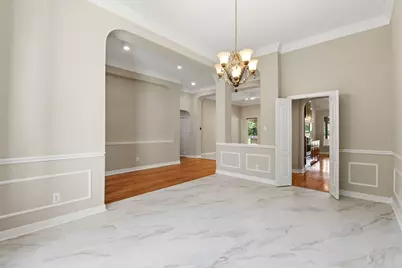 10965 Lake Forest Drive, Conroe, TX 77384 - Photo 11