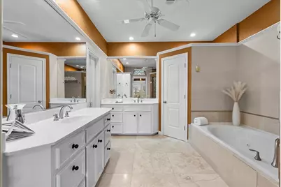 18309 Starboard Drive, Houston, TX 77058 - Photo 29