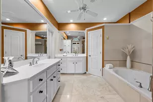 18309 Starboard Dr, Houston, TX 77058 - Photo 29