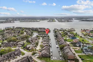 18309 Starboard Dr, Houston, TX 77058 - Photo 45