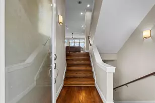 18309 Starboard Dr, Houston, TX 77058 - Photo 5