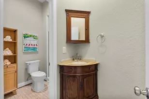 18309 Starboard Dr, Houston, TX 77058 - Photo 25