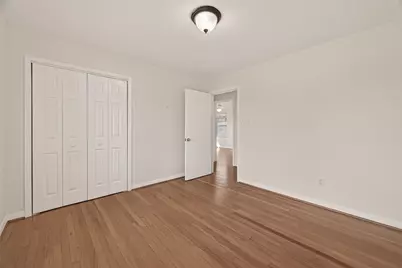 1835 Seaspray Court, Houston, TX 77008 - Photo 19