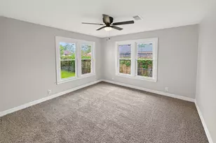 729 Loggins Dr, West Columbia, TX 77486 - Photo 25