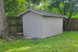 14122 Country Manor Dr, Sugar Land, TX 77498 - Photo 29