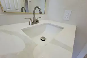 14122 Country Manor Dr, Sugar Land, TX 77498 - Photo 23