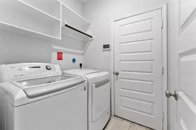 2425 Temple Crag Drive, Rosharon, TX 77583 - Photo 17