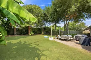 1913 Driftwood Ln, Galveston, TX 77551 - Photo 21
