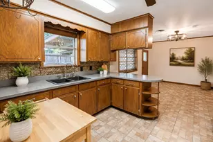 1507 Meadow Ln, Brenham, TX 77833 - Photo 9