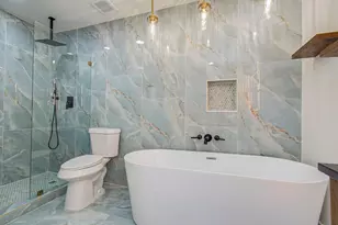 14231 Misty Meadow Ln, Houston, TX 77079 - Photo 25