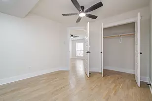 14231 Misty Meadow Ln, Houston, TX 77079 - Photo 9