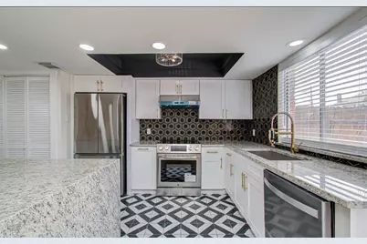 14231 Misty Meadow Lane, Houston, TX 77079 - Photo 15