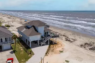 4230 Maison Rouge Ct, Galveston, TX 77554 - Photo 1