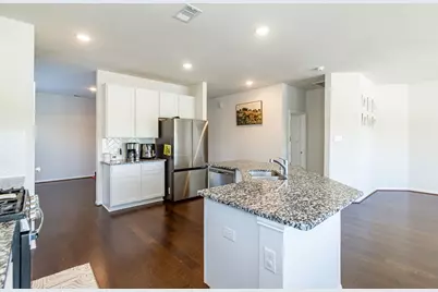 505 Prairie Grass Trail, Clute, TX 77531 - Photo 11