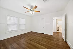 1937 W McKinney St, Houston, TX 77019 - Photo 13