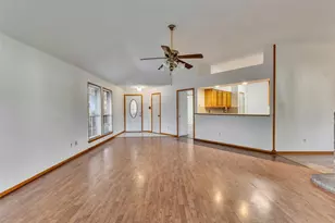 13714 Chancery Rd, Houston, TX 77034 - Photo 7