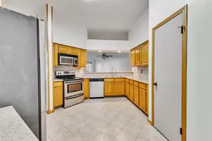 13714 Chancery Rd, Houston, TX 77034 - Photo 19